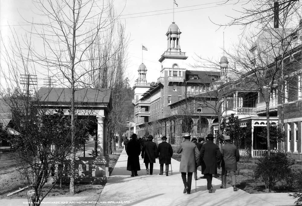 1900 Promenade And Arlington Hotel Hot Springs Ar Vintage Old 300 PCS Jigsaw
