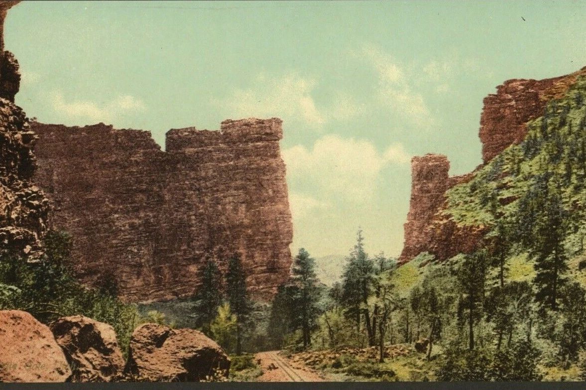1905 Castle Gate Utah 11 X 17 Old Vintage Print Reprint 300 PCS Jigsaw Puzzle