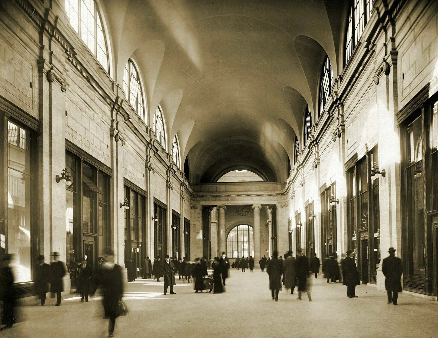 1911 Passengers In Penn Station New York City Ny Old 300 Piece Jigsaw Puzzle