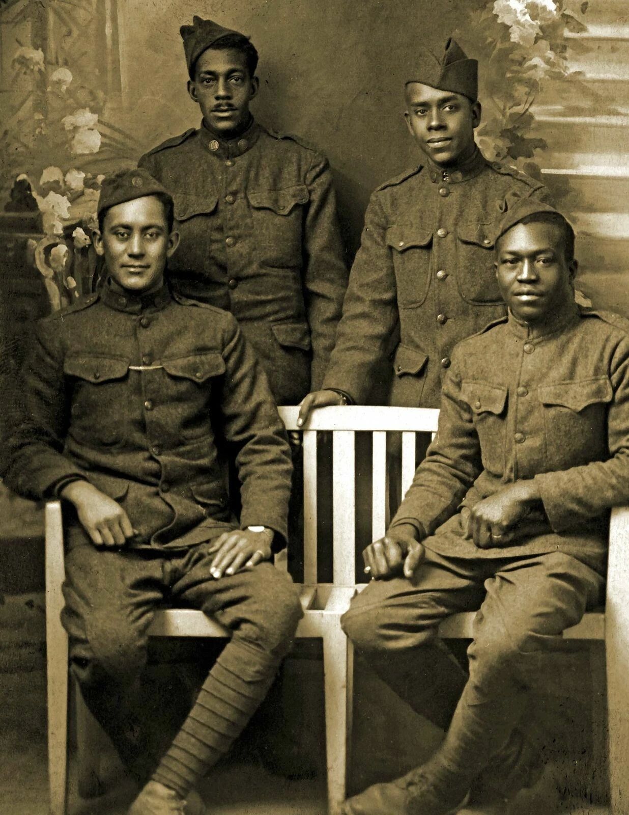 1918 Four Black African American Soldiers Vintage Old Photo Reprint
