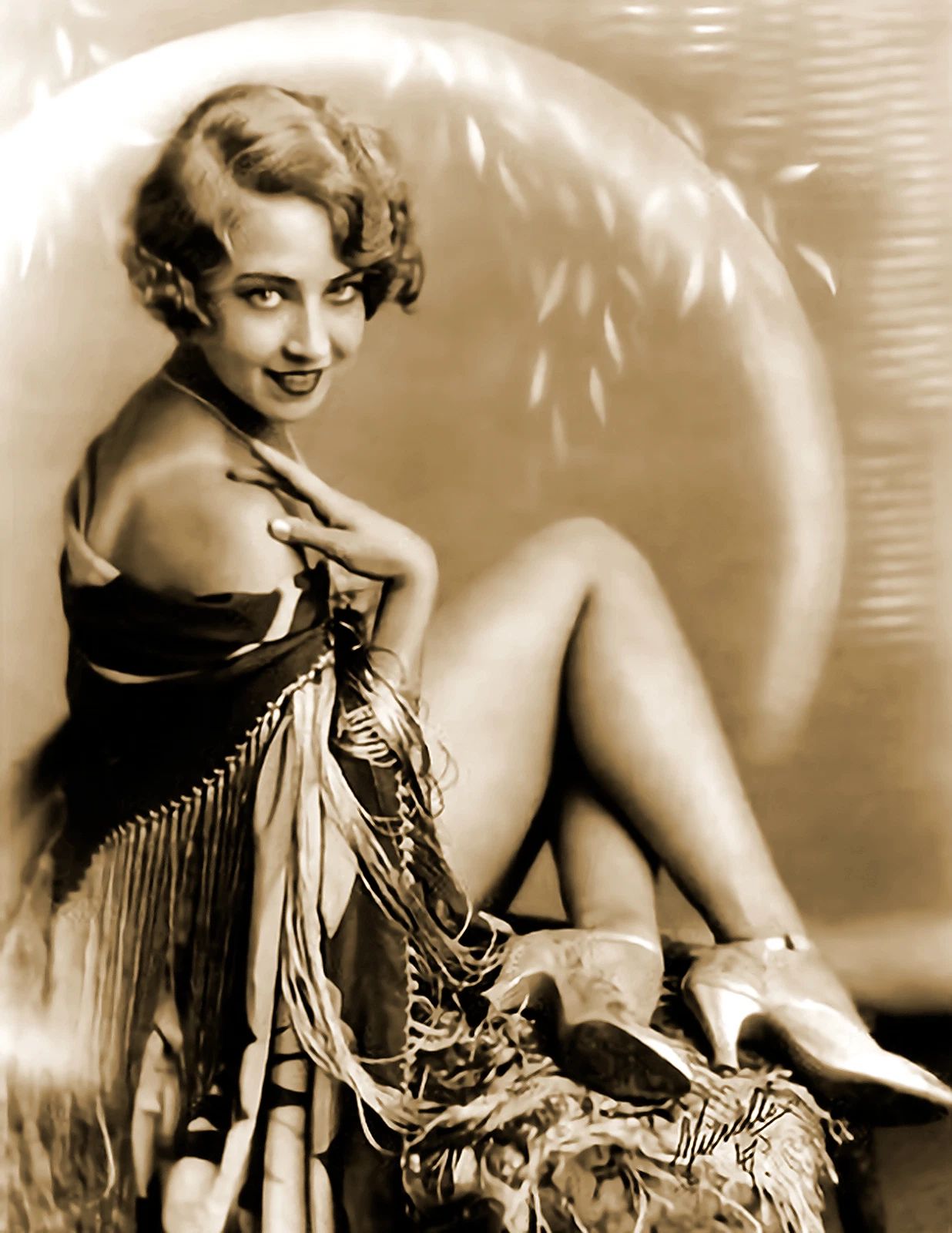 1920 Ziegfeld Girl Doris Eaton Travis Vintage Old 300 Piece Jigsaw Puzzle