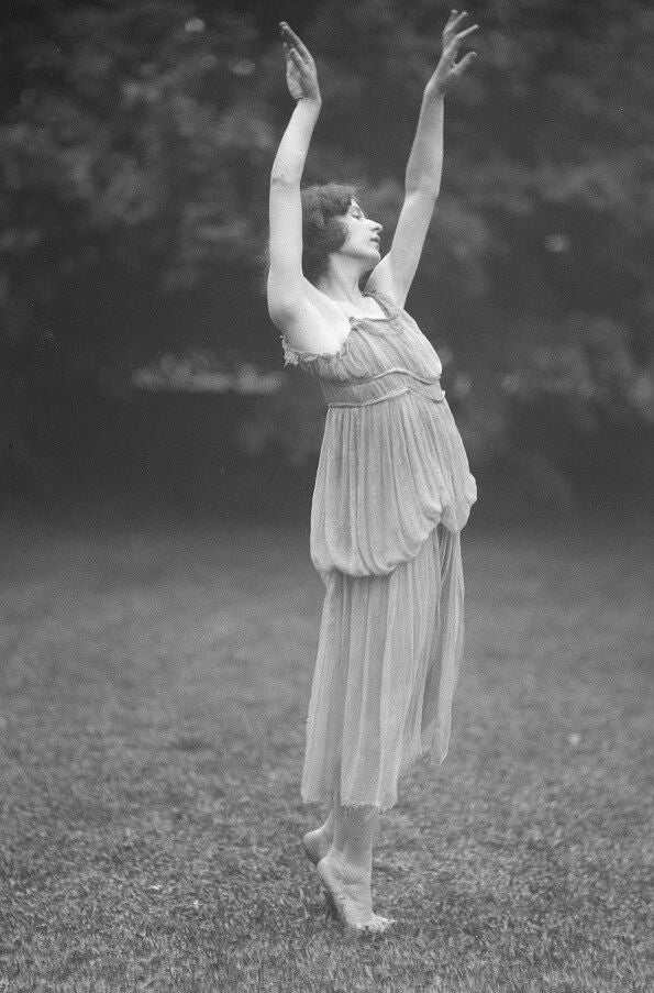 1921 Dancer Desha In Field Vintage Old Photo Picture Historic Reprint