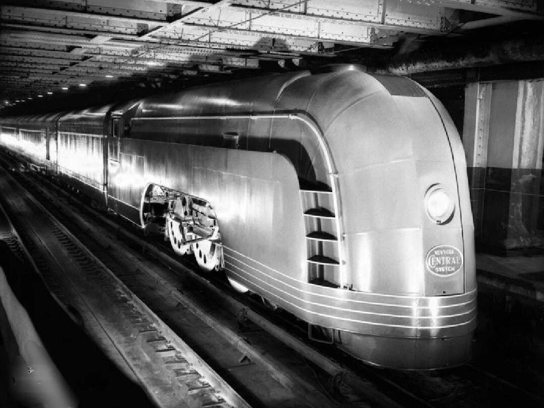 1930 New York Central Railroad Passenger Train Steam Engine 300 PCS Jigsaw