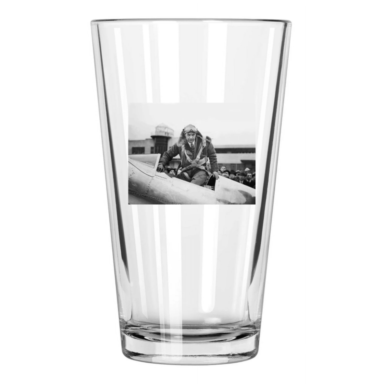 1937 Famous Aviator Howard Hughes In A H 1 Cockpit Pint Beer Drinking Glass