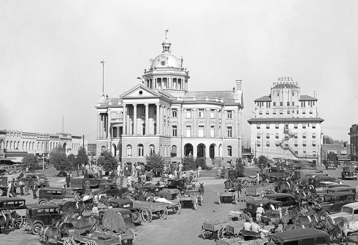 1939 Courthouse Square Marshall Texas Vintage Old Photo Reprint