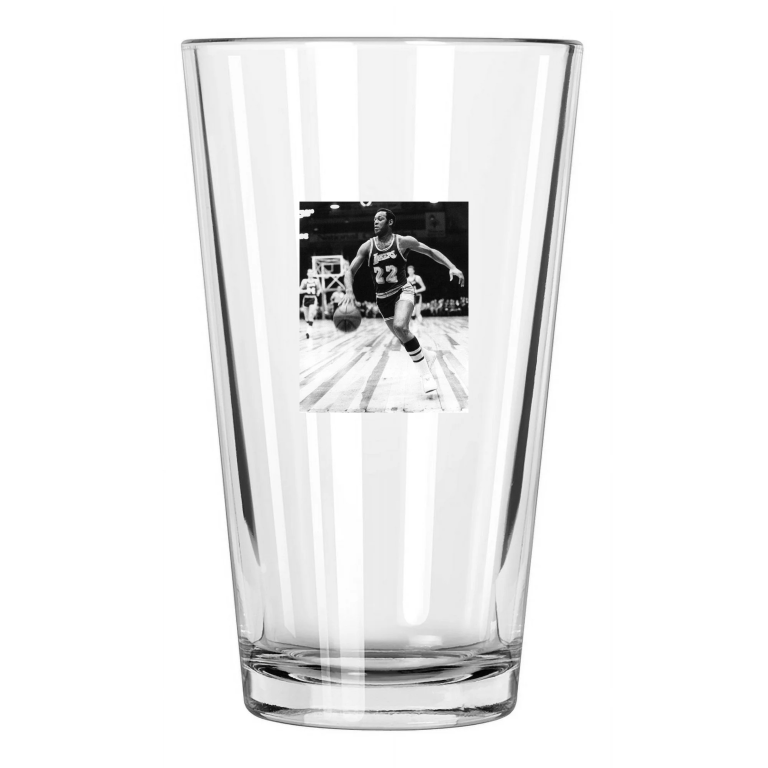 1970 Los Angeles Lakers Elgin Baylor Photo Basketball Pint Beer Drinking Glass