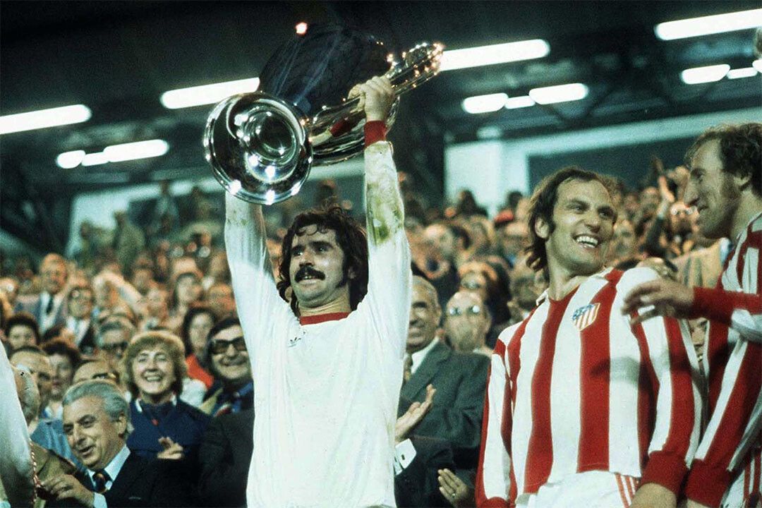 197374 Bayern Munich European Cup Soccer Champions Match Wall Poster