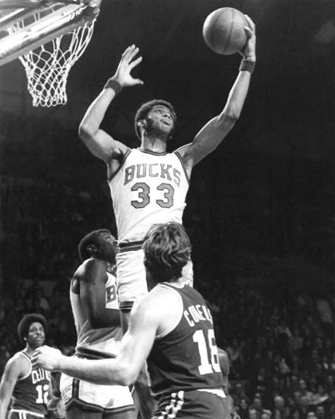 1973 Milwaukee Bucks Kareem Abdul Jabbar Photo Lew Alcindor Print Poster