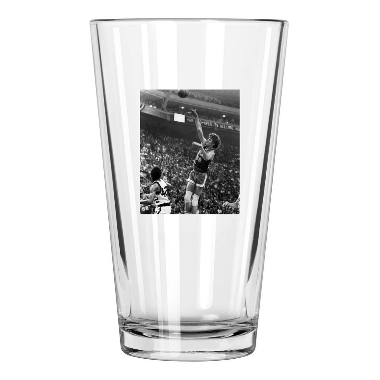 1973 Ucla Bruins Bill Walton Photo Championship Game Pint Beer Drinking Glass