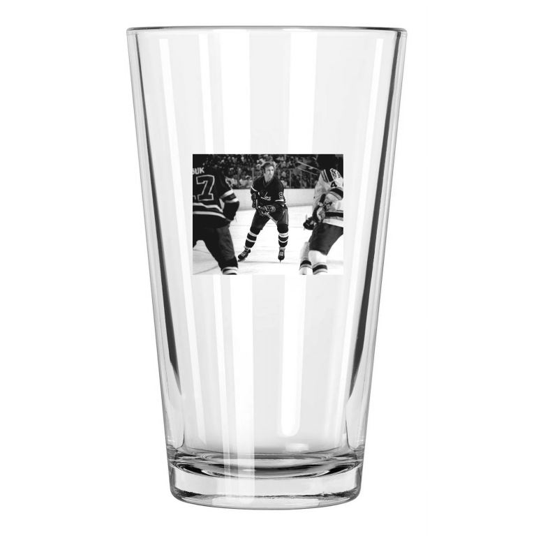 1974 Winnipeg Jets Bobby Hull Photo Wha Hockey Picture Pint Beer Drinking Glass