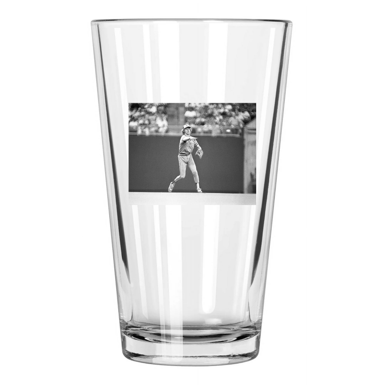 1975 Milwaukee Brewers Robin Yount Baseball Hof 99 Pint Beer Drinking Glass