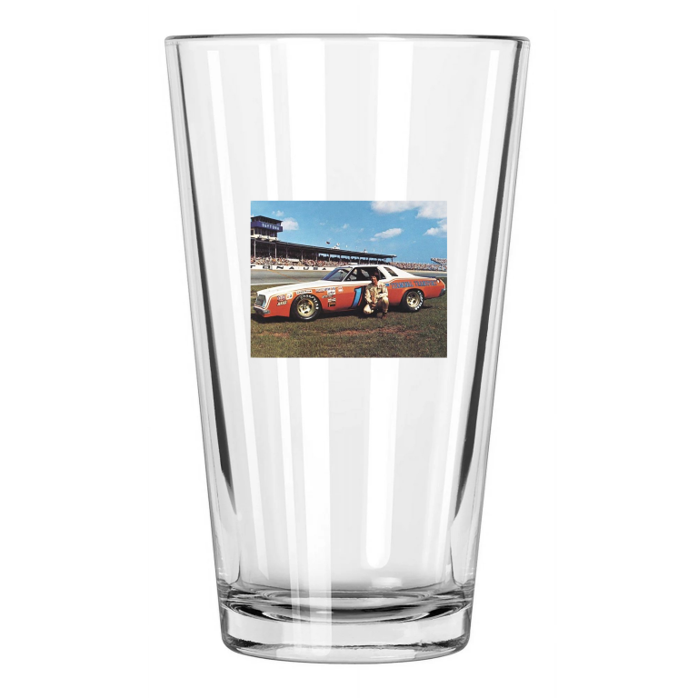 1975 Nascar Racing Darrell Waltrip Photo Winston Cup Pint Beer Drinking Glass