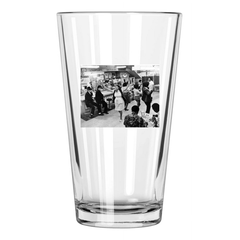 1980 Blues Brothers Dan Aykroyd, John Belushi, Aretha Franklin Pint Beer Glass