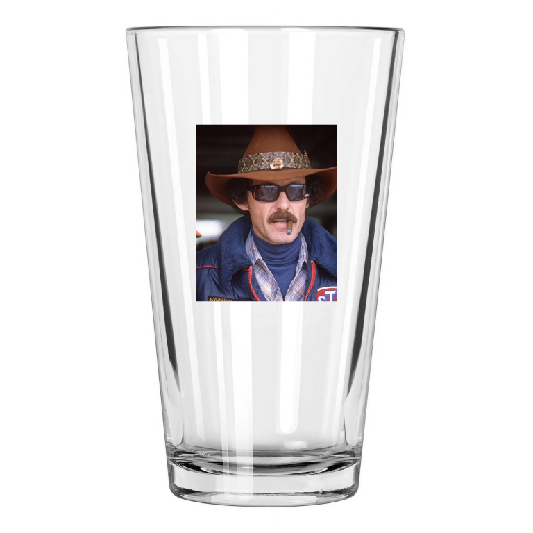 1982 Daytona 500 Richard Petty Photo Stp Winston Cup Pint Beer Drinking Glass