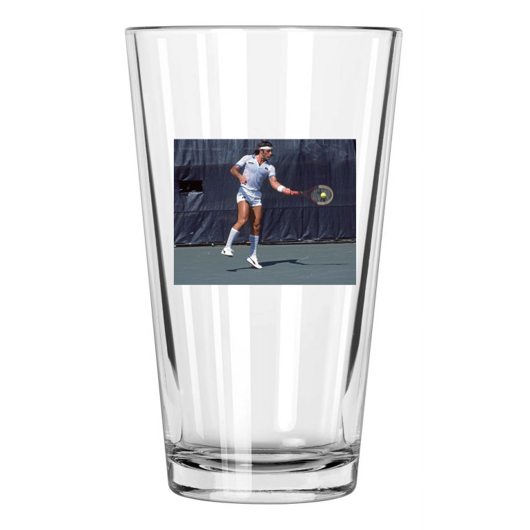 1982 Tennis Pro Guillermo Vilas Photo Wimbledon Pint Beer Drinking Glass