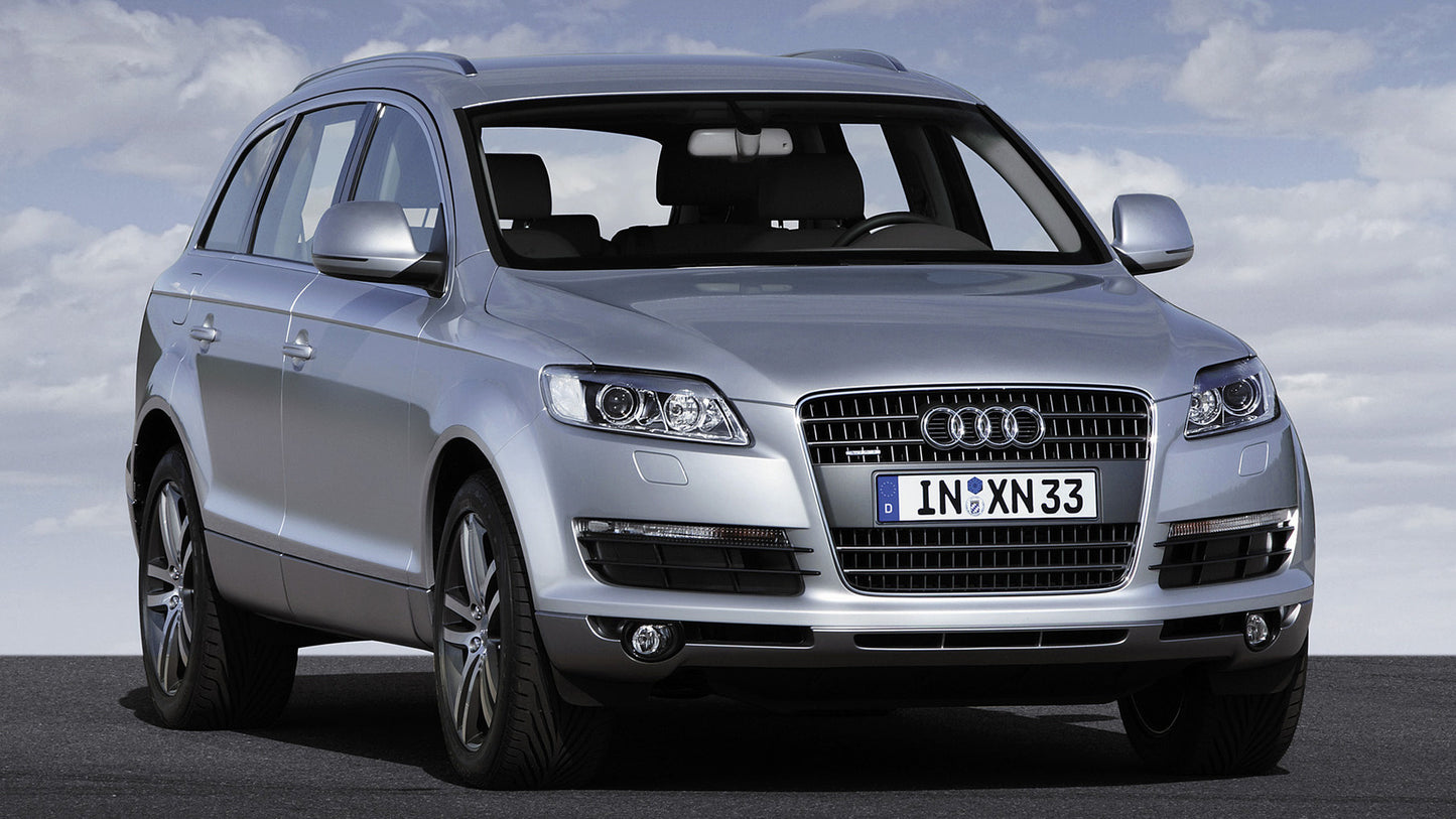 Audi Q7 Hd Art Print Poster