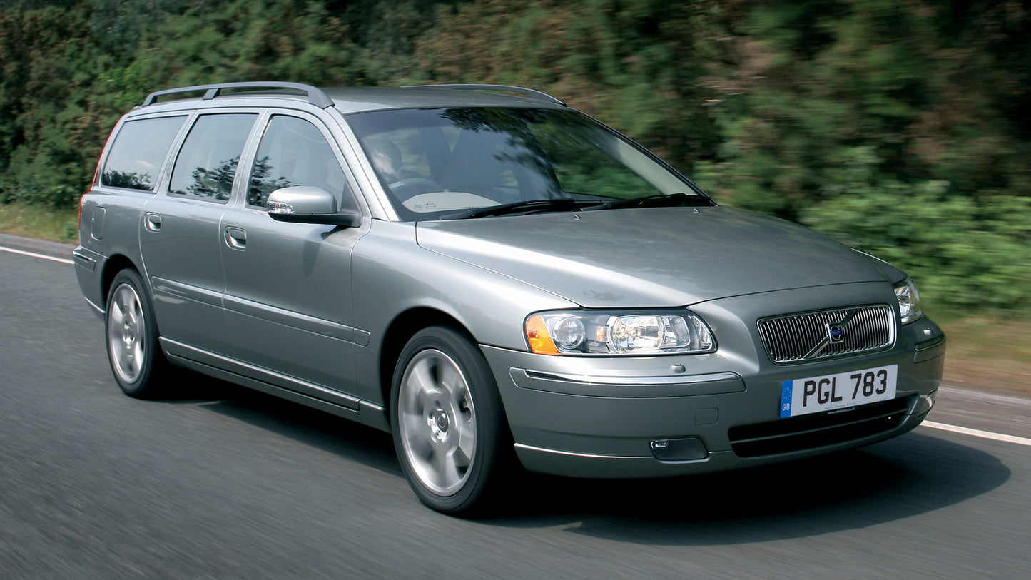 Volvo V70 Uk Hd Art Print Poster