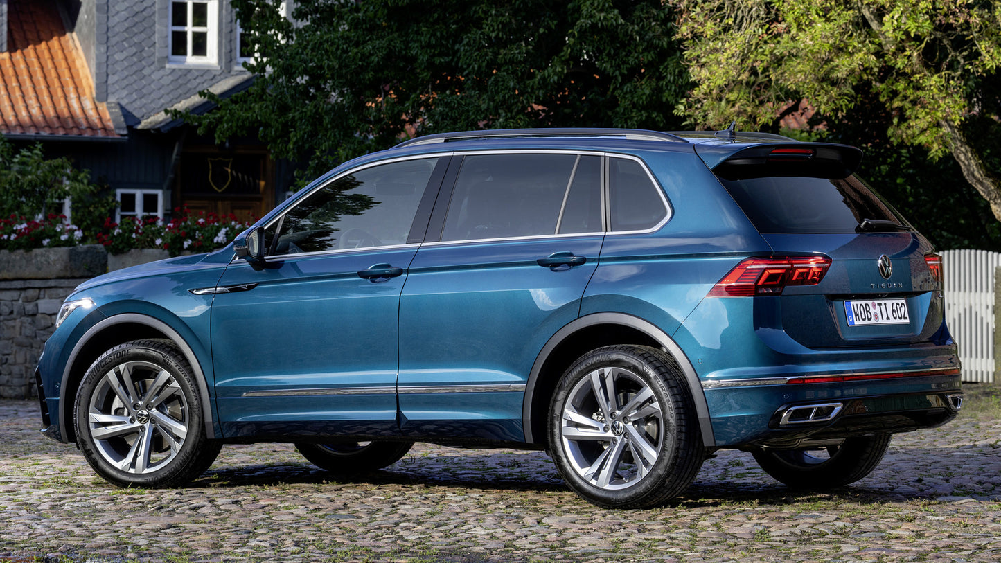 Volkswagen Tiguan R Line Hd Art Print Poster