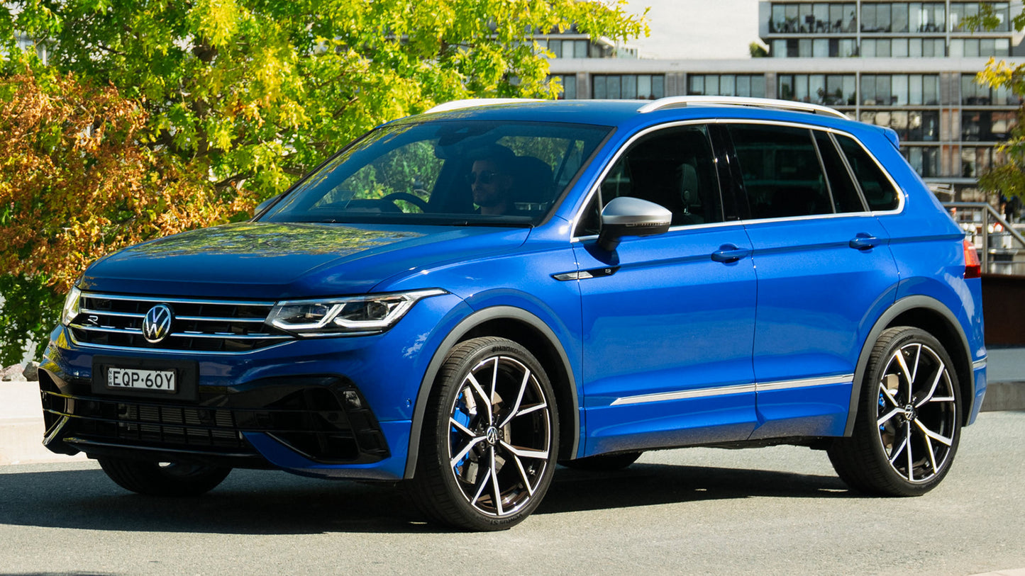 Volkswagen Tiguan R Au Hd Art Print Poster