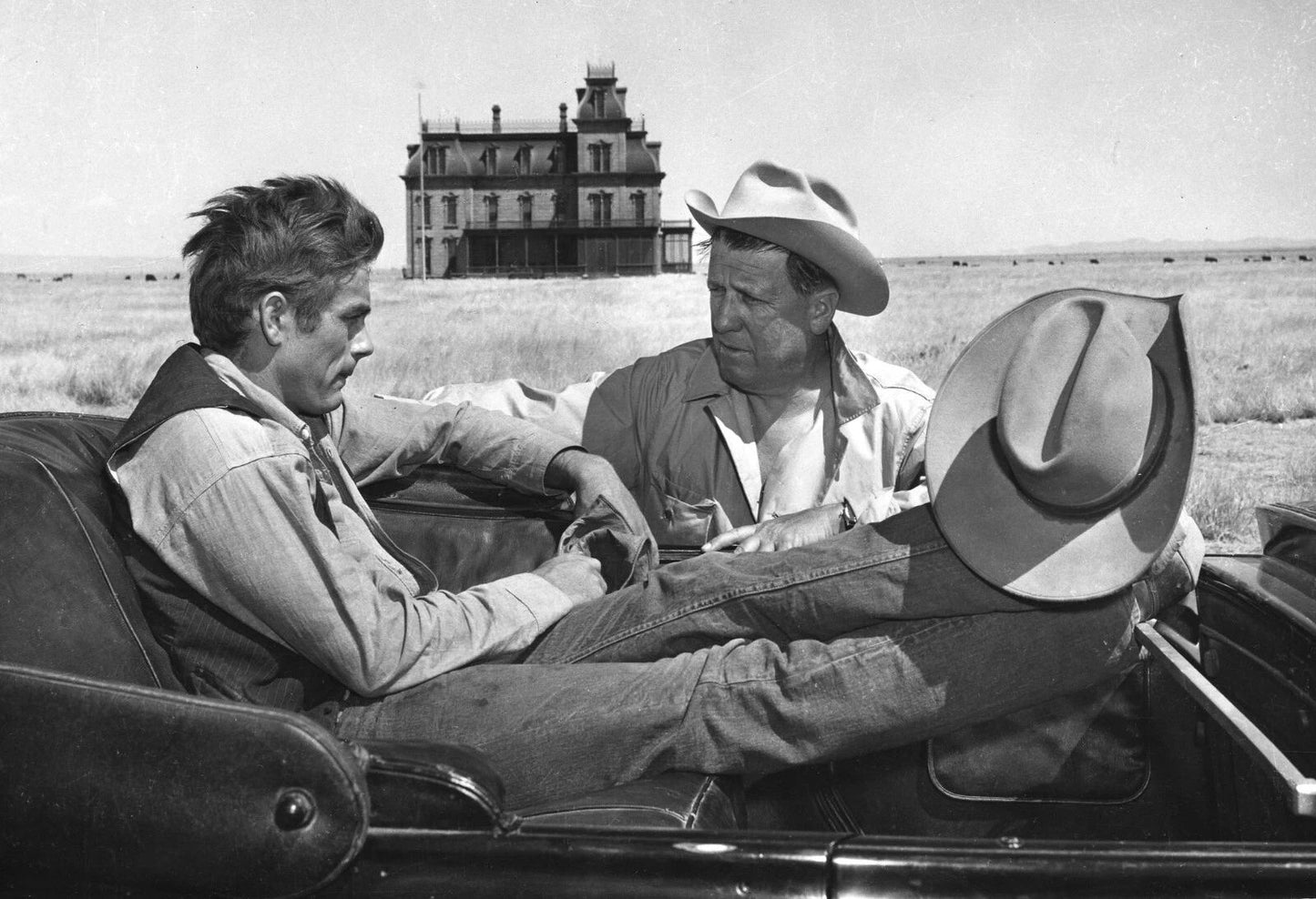 Actor James Dean In Giant Poster Publicity Photo Print 300 Piece Jigsaw Puzzle