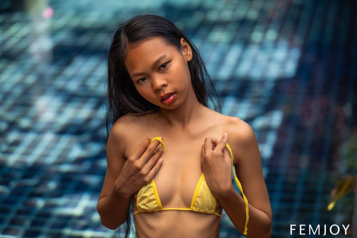 PHOTO (ART NUDES) FINE ART Professional FEMALE MODEL 8x10 Print