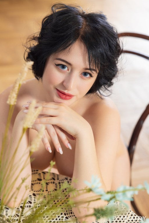 PHOTO (ART NUDES) FINE ART Professional FEMALE MODEL 8x10 Print