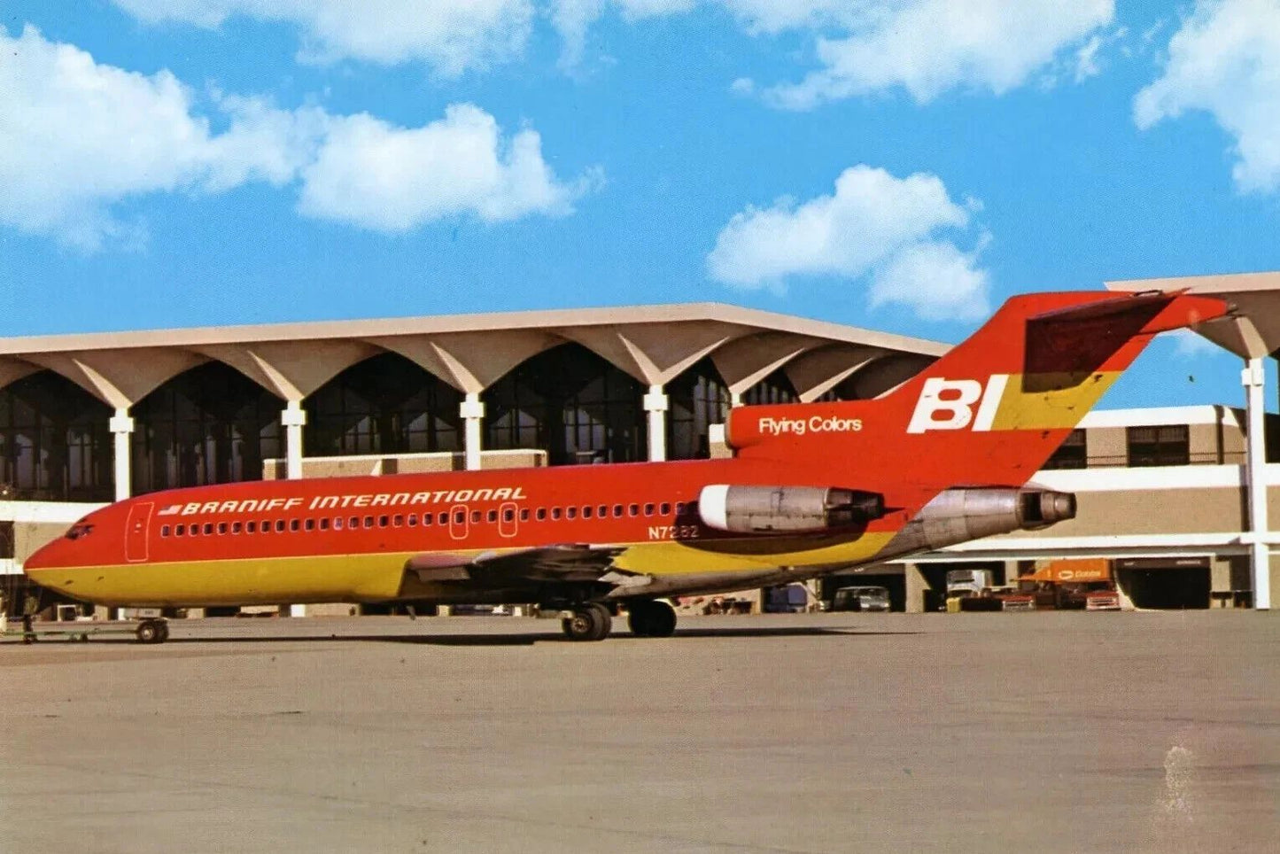 123F Boeing 727 Memphis Tennessee Airport Retro Picture Magnet