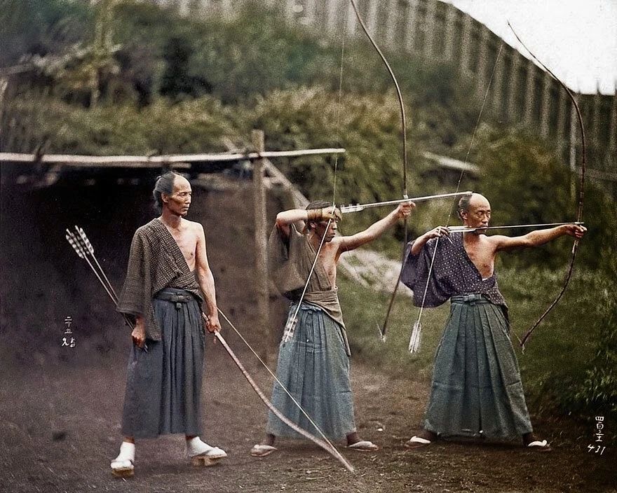 1880S Japanese Samurai Warrior Practicing With Bow & Arrow Picture Magnet