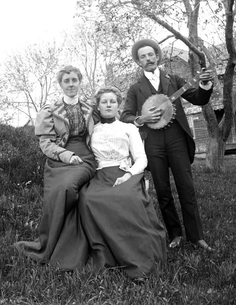1890 Women & Banjo Player Lenox Massachusetts Poster Picture Photo Print