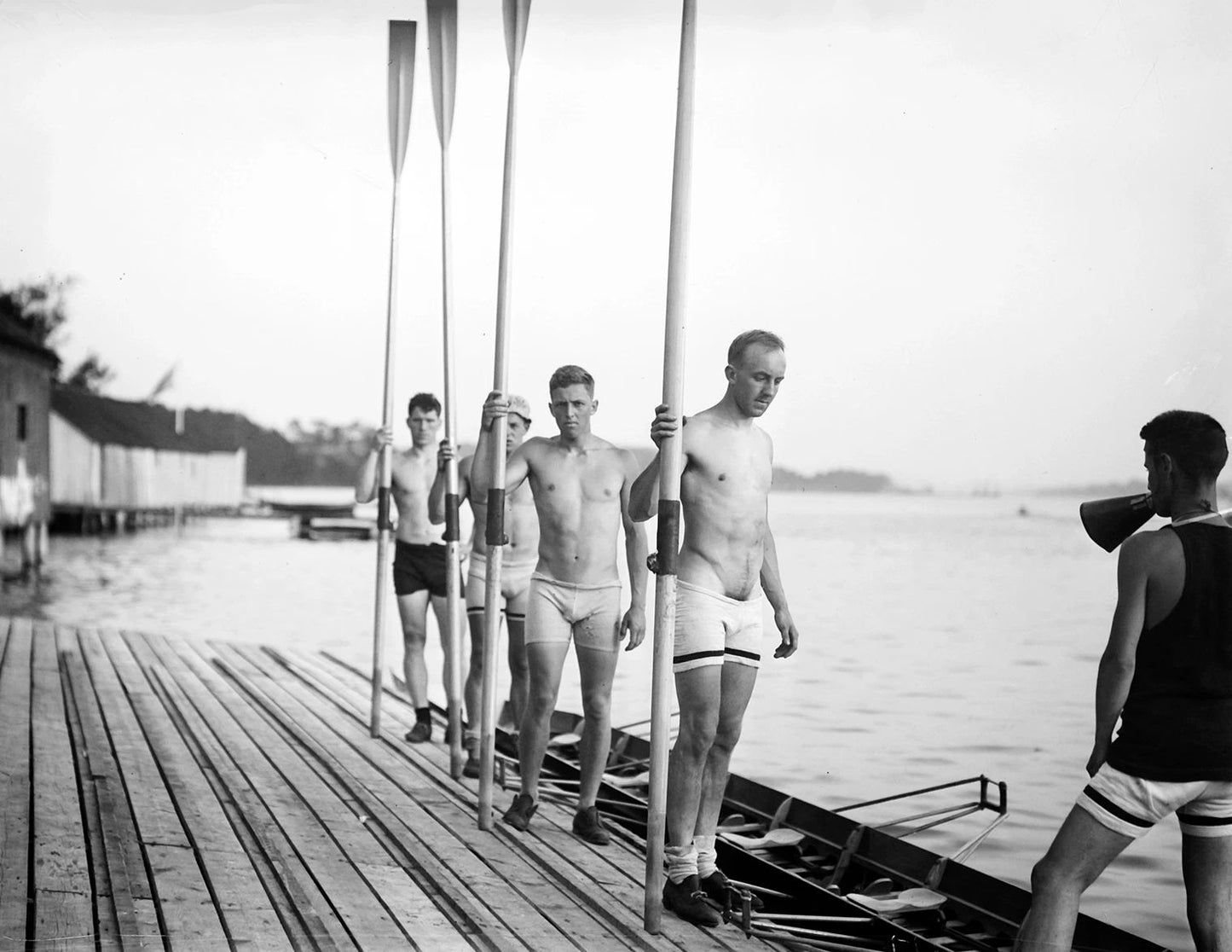 1915 Yale Varsity 4 Crew Team Old Photo Reprint 300 Piece Jigsaw Puzzle