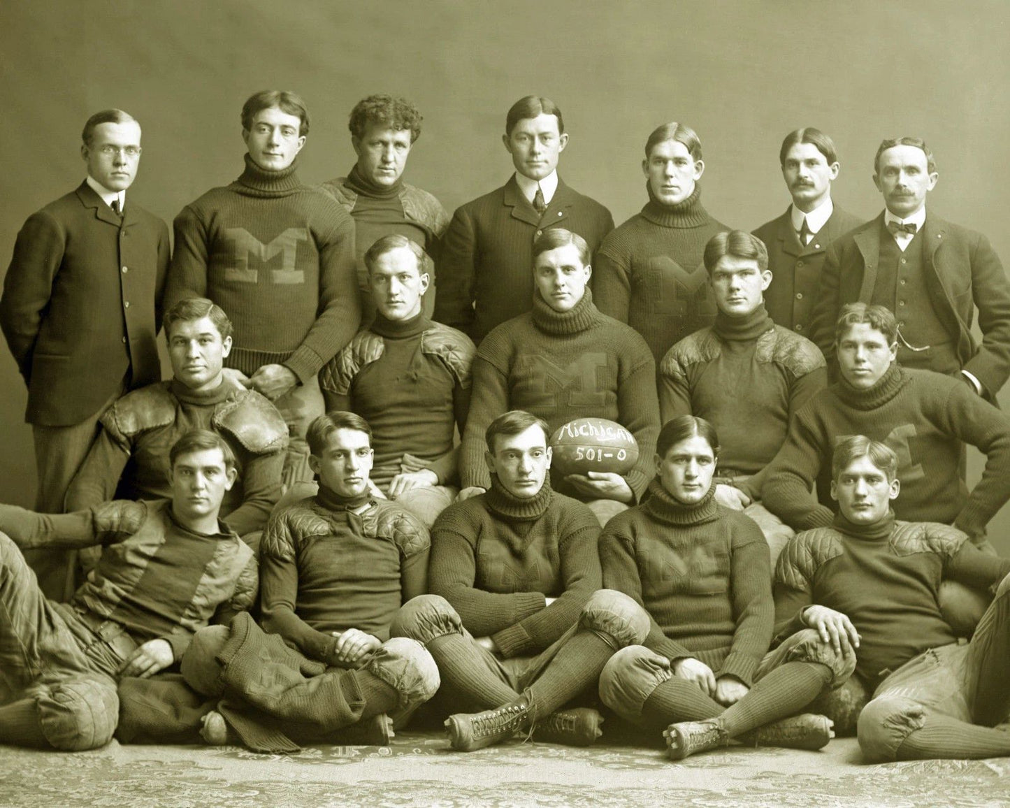 1901 Michigan Team Photo Wolverines Ncaa Football 300 Piece Jigsaw Puzzle