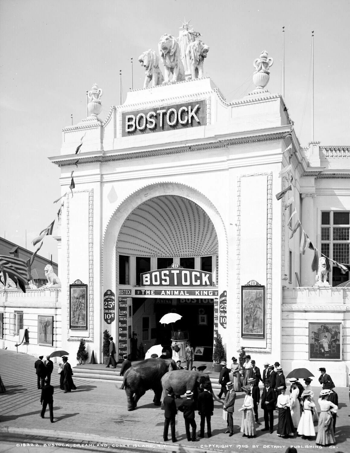 1905 Bostock Dreamland Coney Island New York Vintage Keychain Reprint
