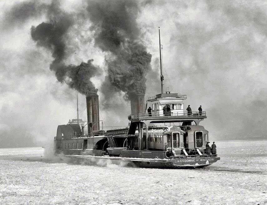 1905 Grand Trunk Car Ferry Crossing Detroit River Retro Picture Keychain