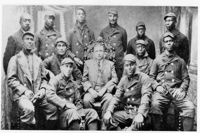 1905 Philadelphia Giants Team Baseball Negro League Border 300 PCS Jigsaw Puzzle