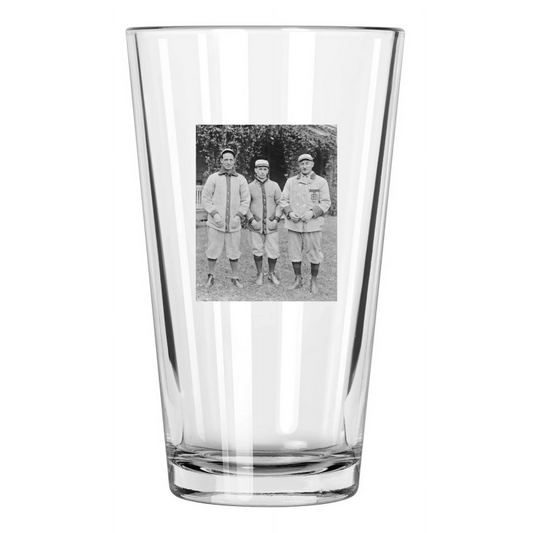 1909 Pittsburgh Pirates Honus Wagner, Fred Clarke, Tommy Leach Pint Beer Glass