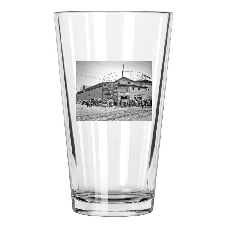 1910 Cleveland Indians League Park Photo Field Pint Beer Drinking Glass