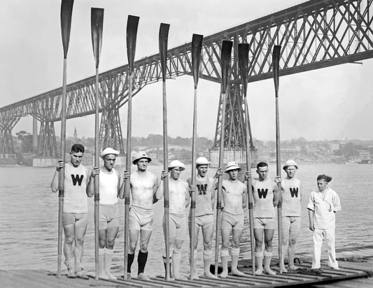 1914 Wisconsin Varsity Crew Team Vintage Old Retro Keychain Reprint