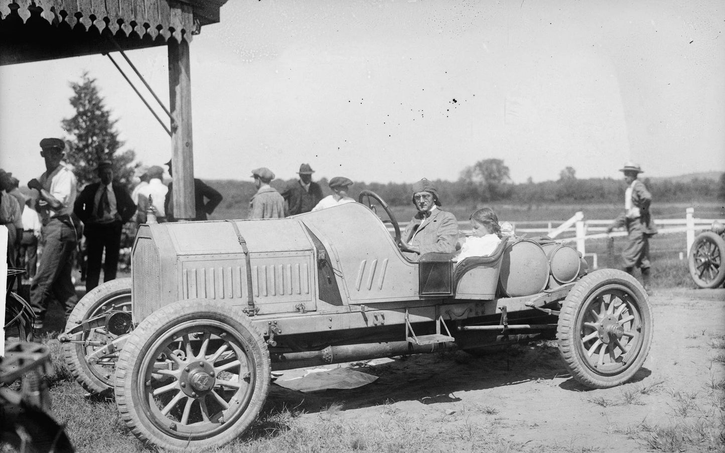 1915 Race Car Historic Retro Vintage Picture Keychain Keychain Automobile Racing