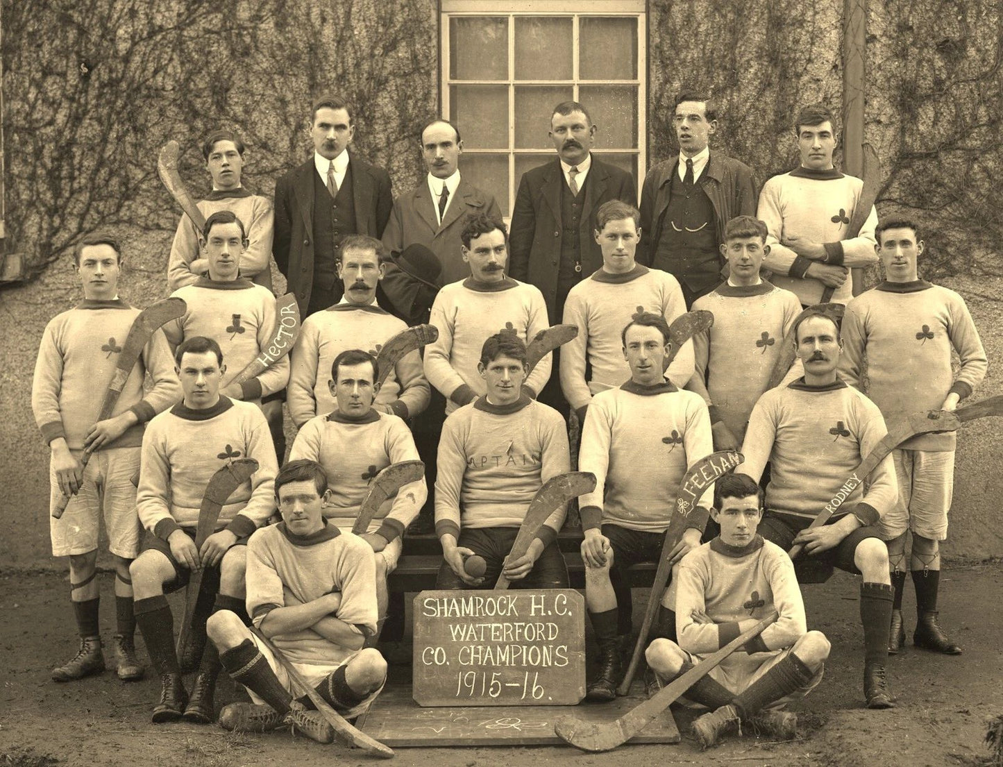 1916 Shamrock Hurling Club Ireland Retro Vintage Historic Picture Magnet