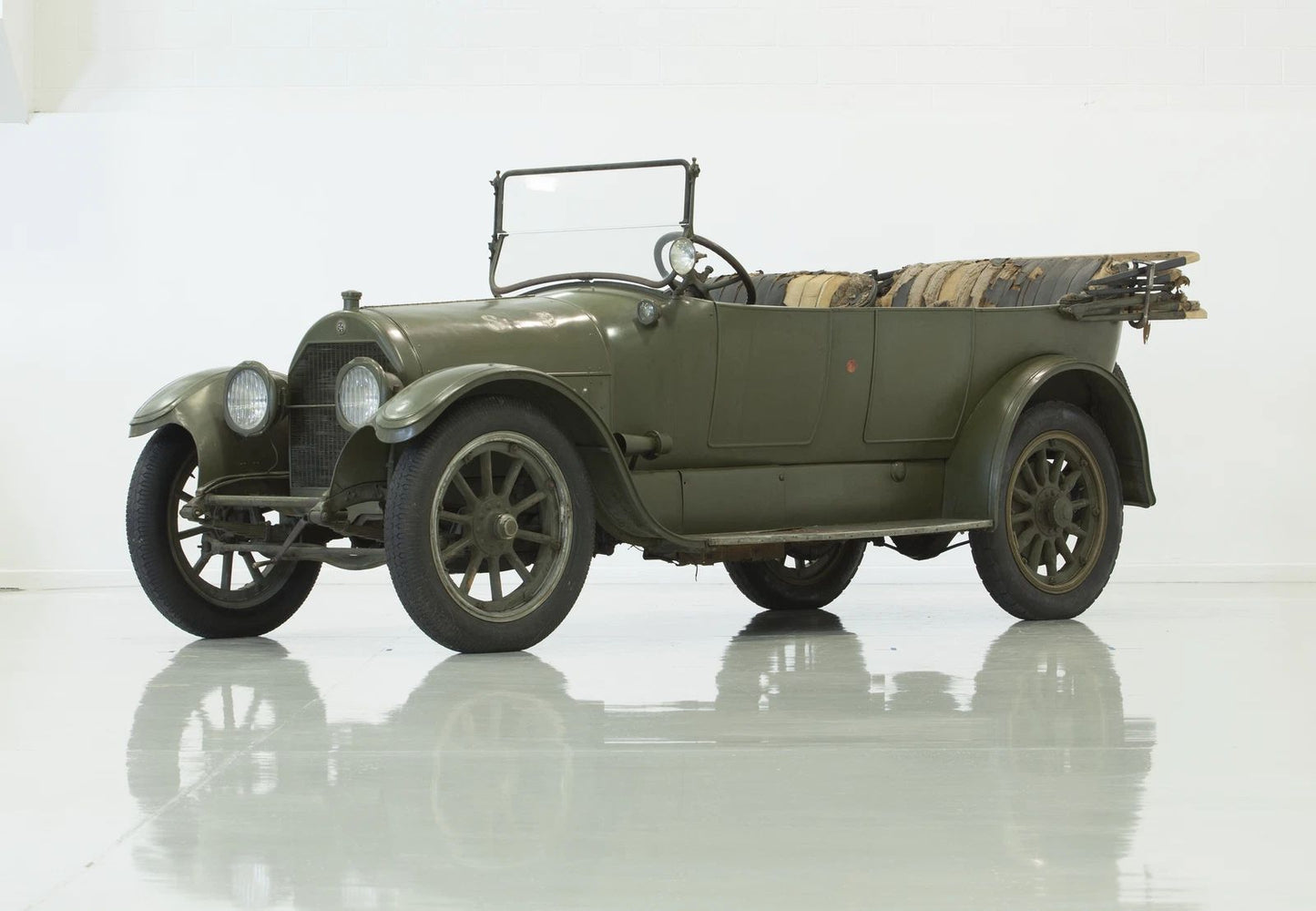 1918 Cadillac Type 57 Keychain Picture Keychain Ww1 Retro Classic Military Car