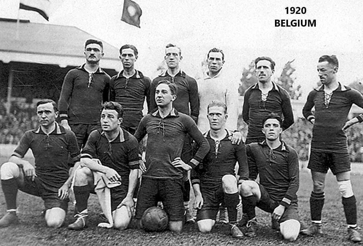 1920 Belgium Team Photo Soccer Picture 300 Piece Jigsaw Puzzle
