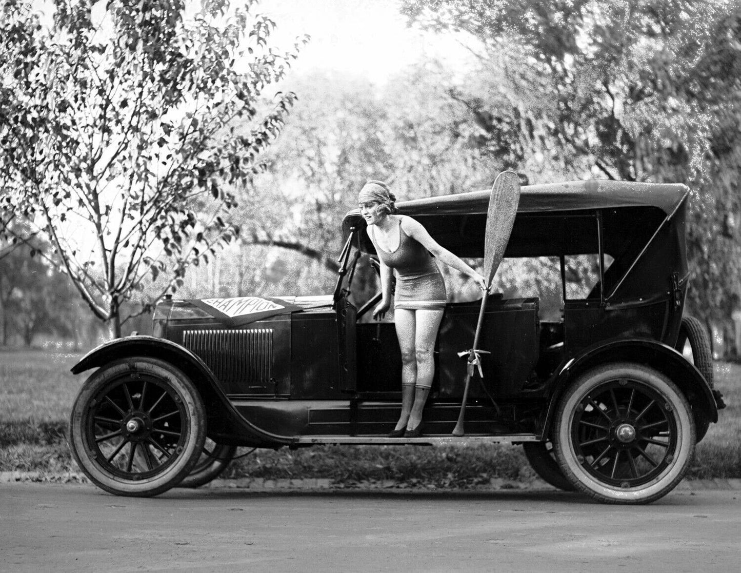 1920 Bathing Beauty In Swimsuit On Car Vintage Keychain Picture Keychain