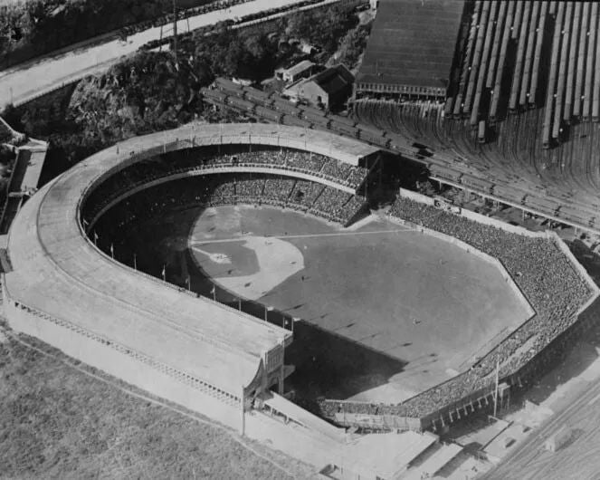 1921 New York Giants Old Polo-Grounds Glossy Keychain Print Field Keychain