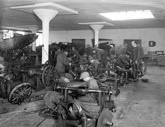1922 Automobile Repair School Vintage Old Car Photo Reprint