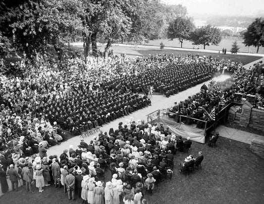 1922 Graduation Georgetown University Vintage Magnet Reprint