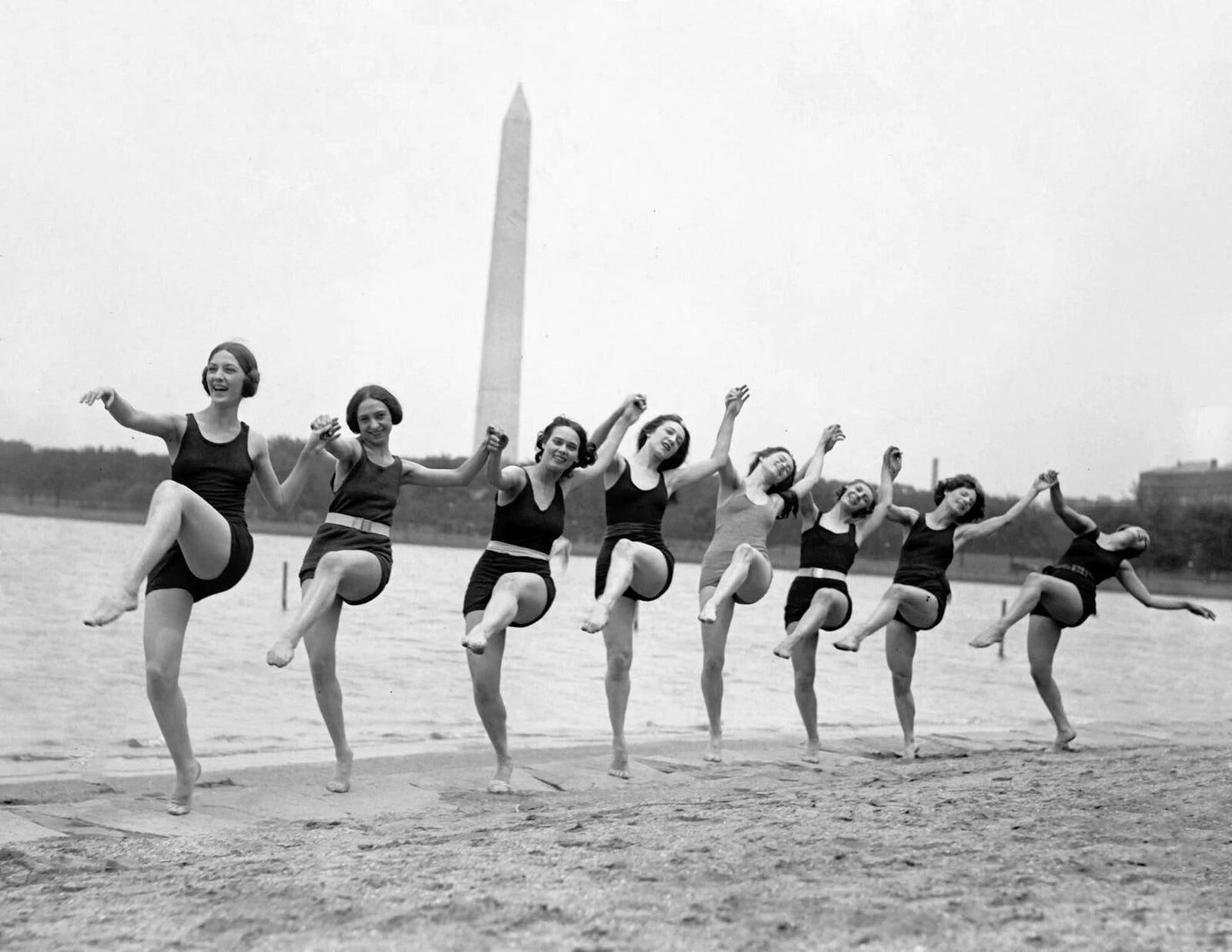 1923 Dancing Bathing Beauties Arlington Beach Va Old Magnet Reprint