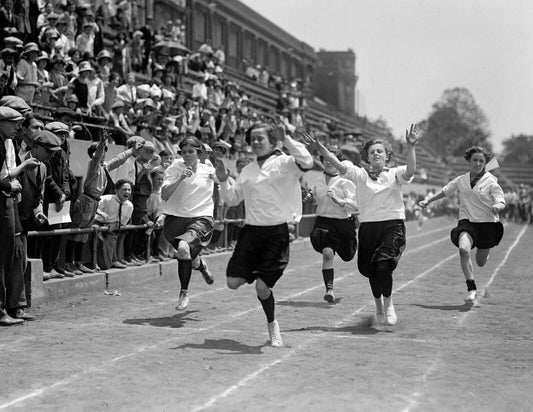 1924 Junior High Girls Track Meet Vintage Old Reprint 300 Piece Jigsaw Puzzle