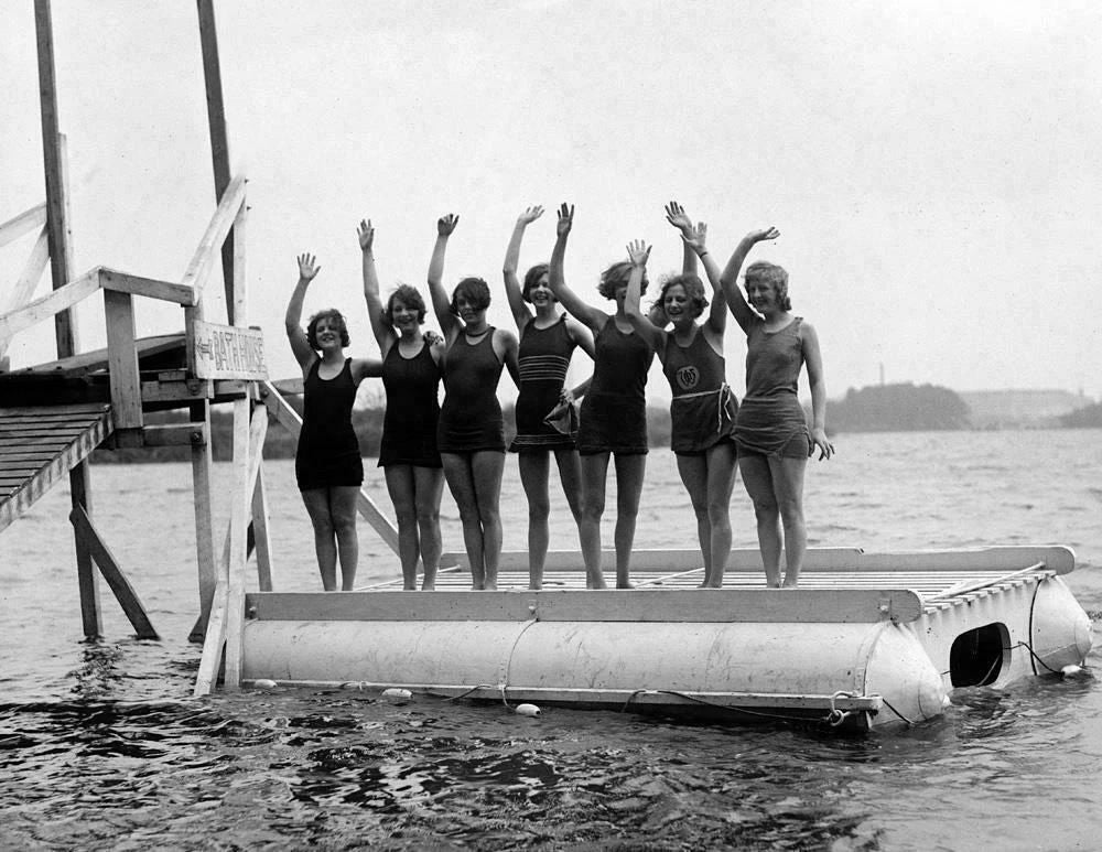 1925 Bathing Beauties Arlington Beach Va Vintage Keychaingraph Reprint