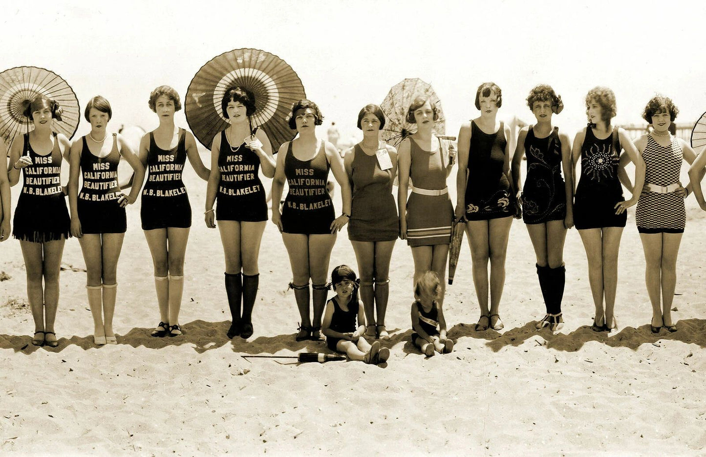 1925 Bathing Beauties Balboa Beach Ca So Cal Old Photo Reprint