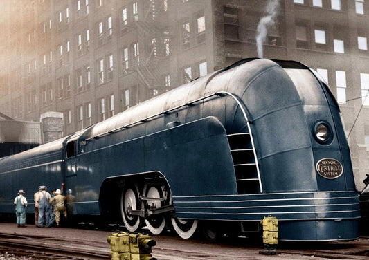 1930S New York Streamliner Train On The Railway Tracks Classic Picture Photo